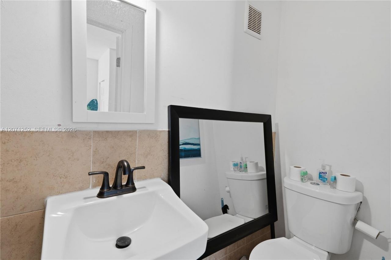 7636 Alhambra Blvd , Miramar, FL 33023 Photo
