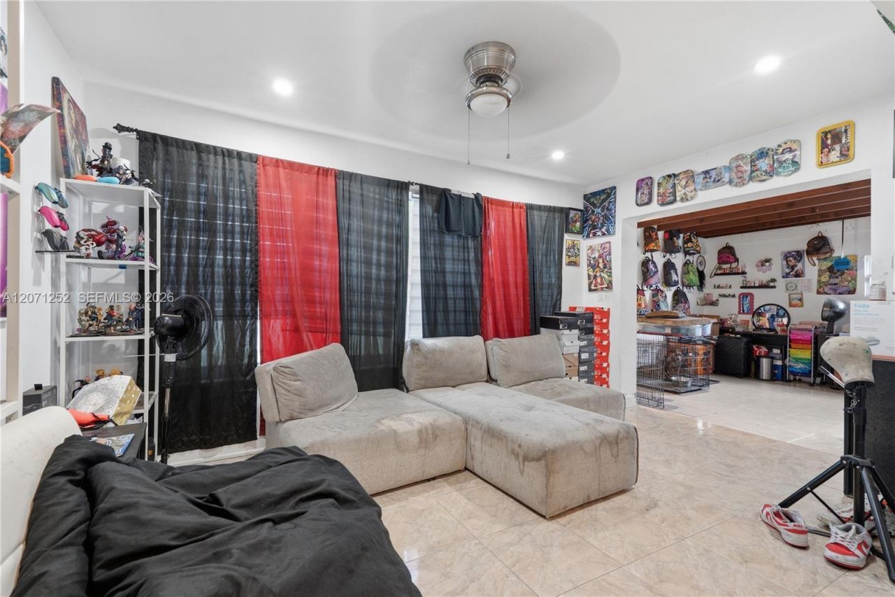 7636 Alhambra Blvd , Miramar, FL 33023 Photo