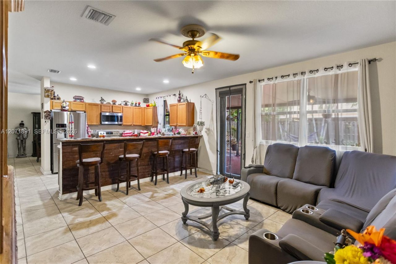 11625 SW 234th St, Homestead, FL 33032 Photo