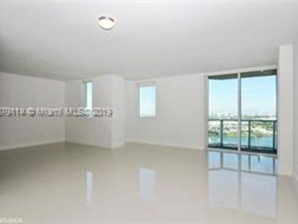 244 Biscayne Blvd , Unit 1102, Miami, FL 33132