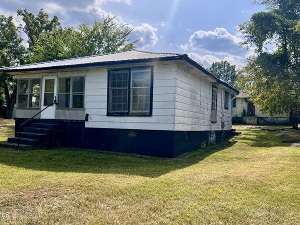 103 S Stewart Street, Rockingham, NC 28379