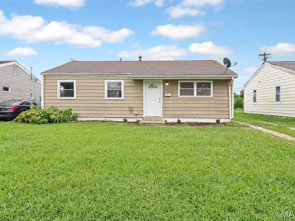 25 Briarcliff Drive, Granite City, IL 62040