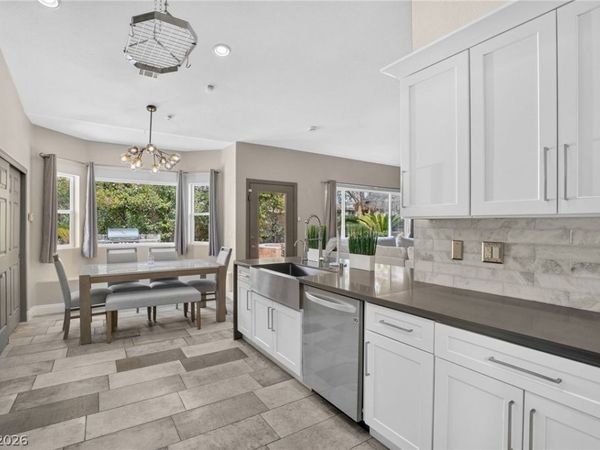 11212 Dell Cliffs Court, Las Vegas, NV 89144