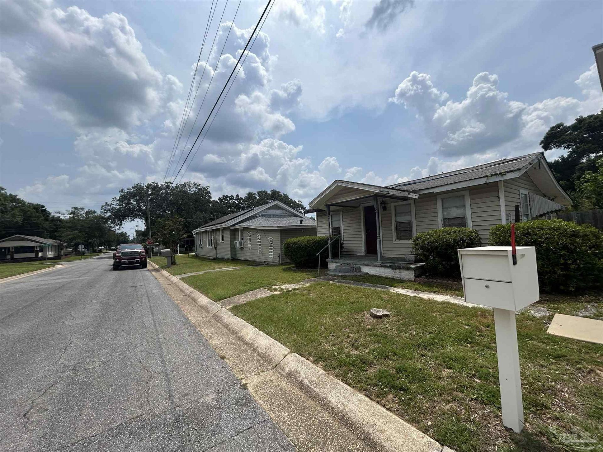 1600 W Gregory St, Pensacola, FL 32502 Main Photo