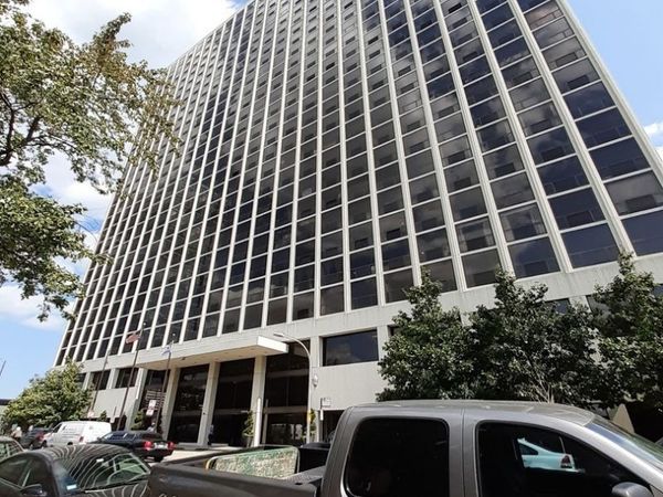 4343 N Clarendon Avenue, Unit 1212, Chicago, IL 60613