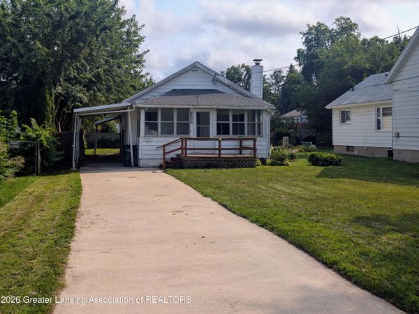 226 E Jackson Street, Lansing, MI 48906