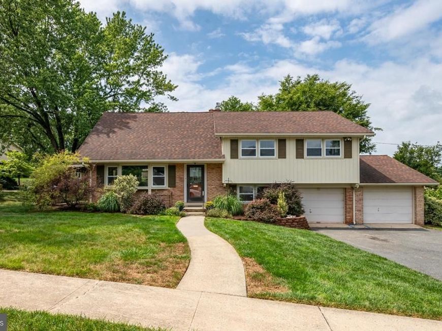 509 Berks Place, Reading, PA 19609 Main Photo
