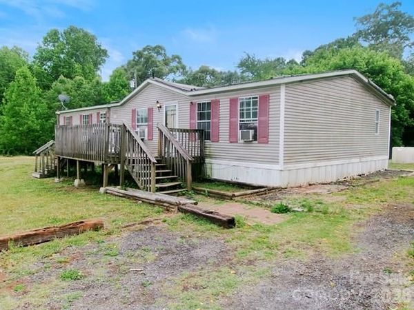 2153 Calla Lane , Kingstown, NC 28150