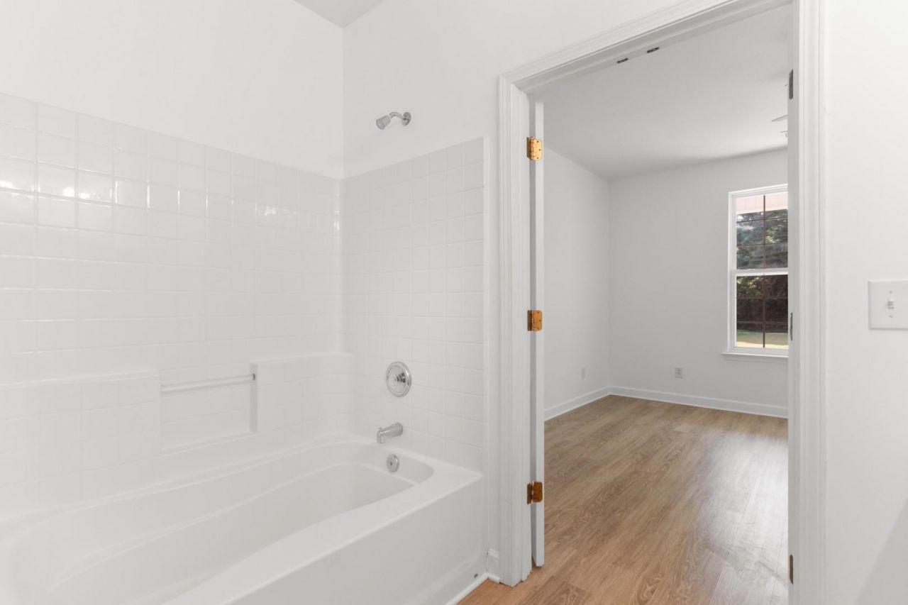 820 Clarion Ct. Photo 15