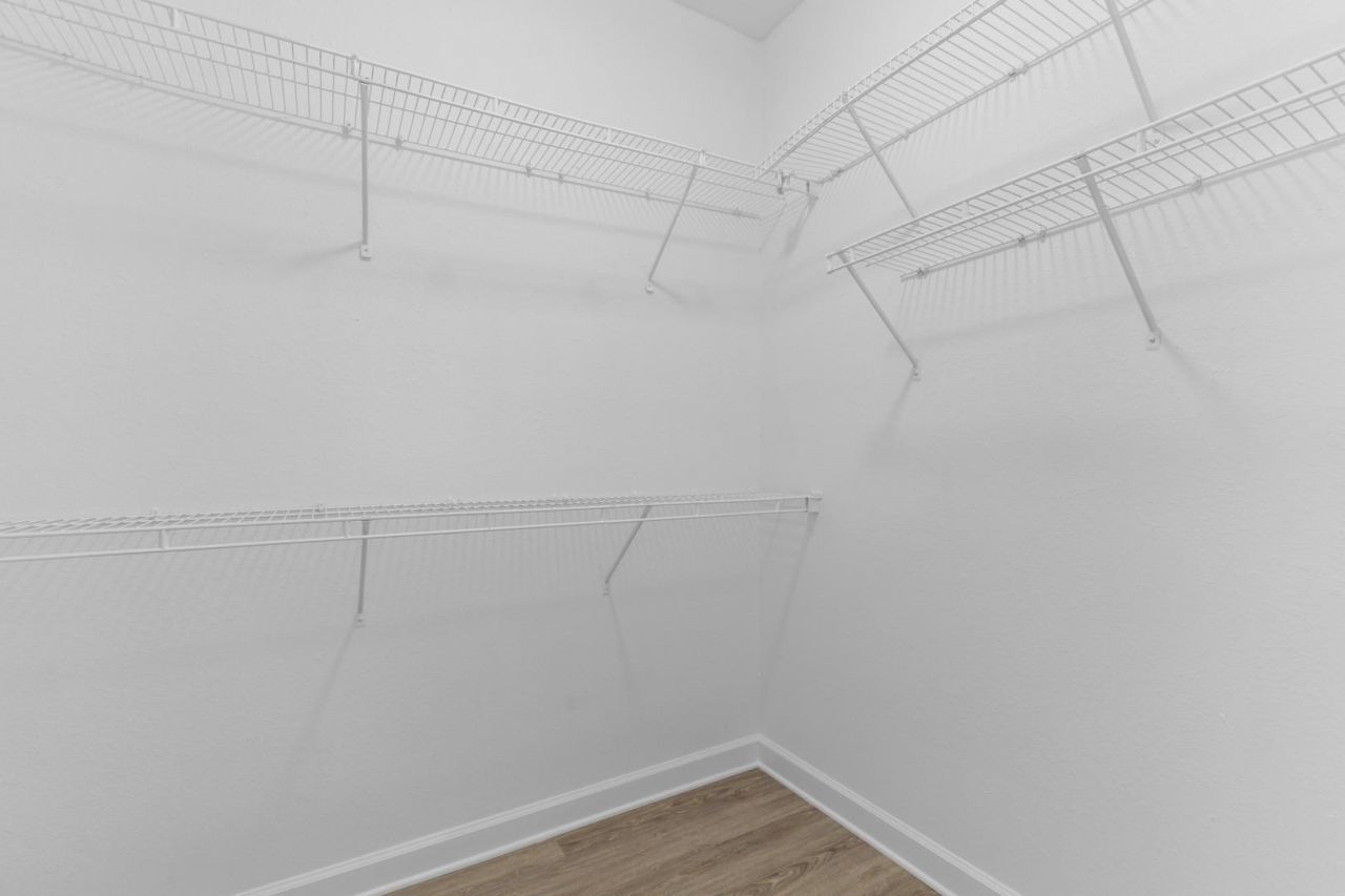820 Clarion Ct. Photo 16