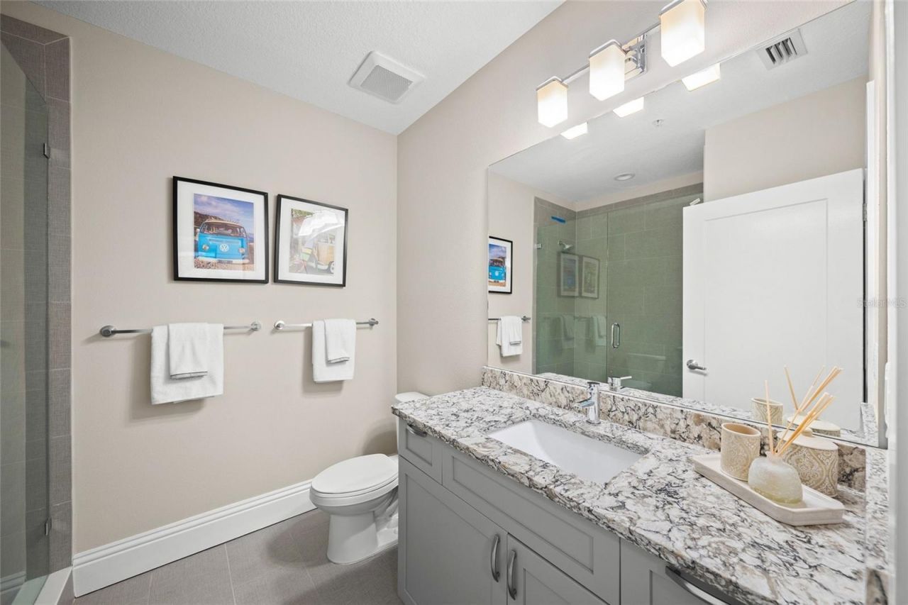 72 N School Avenue, Sarasota, FL 34237 Photo
