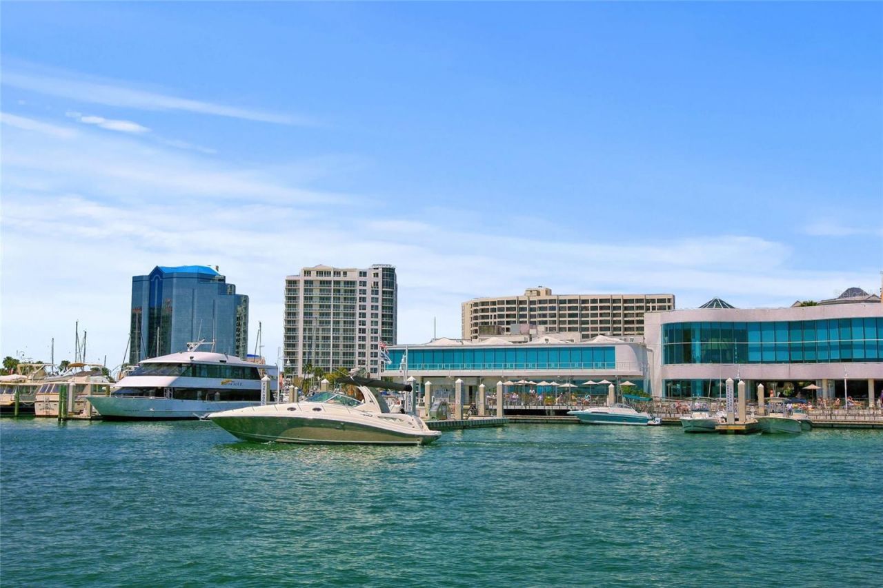 72 N School Avenue, Sarasota, FL 34237 Photo