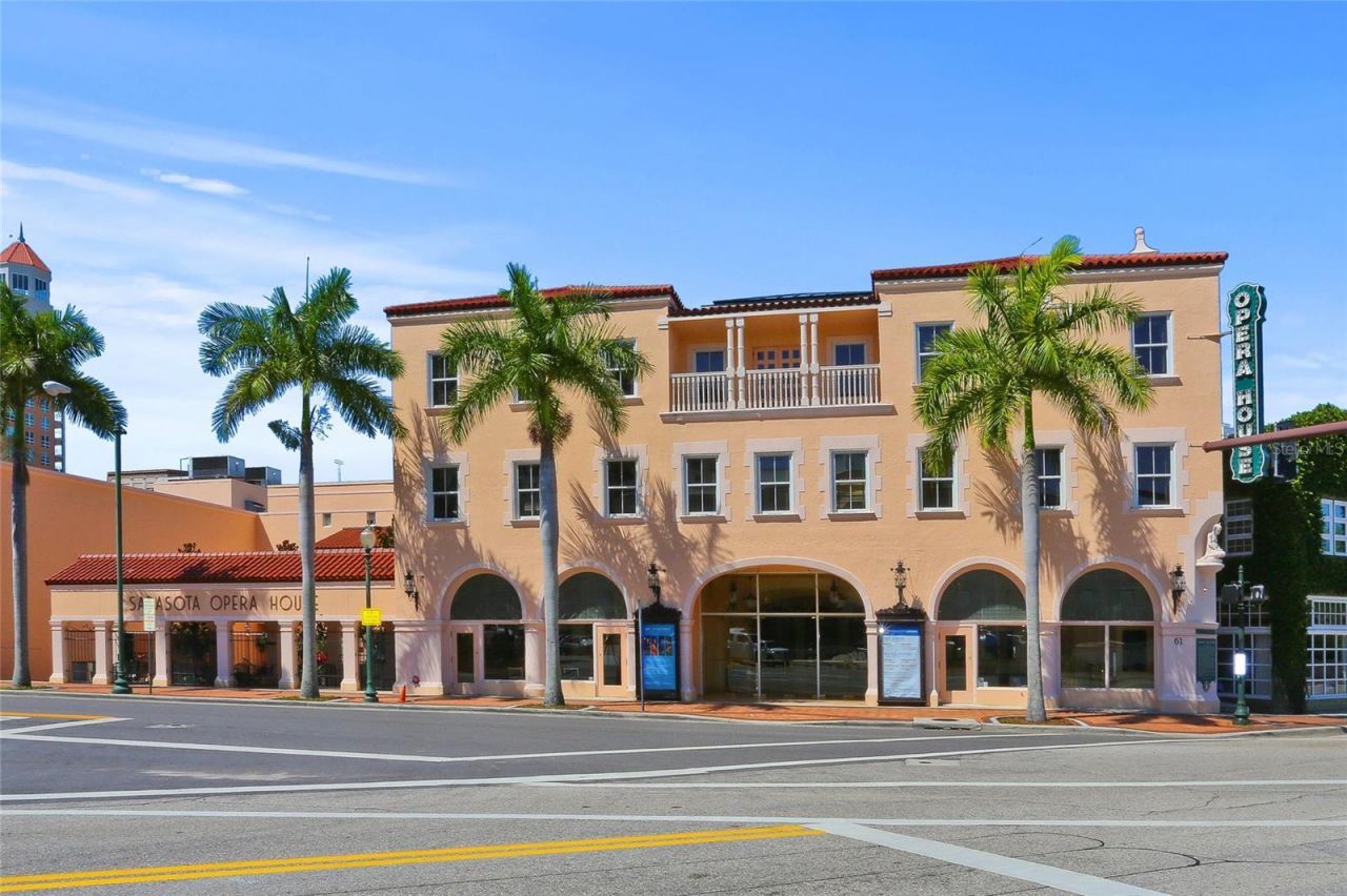 72 N School Avenue, Sarasota, FL 34237 Photo