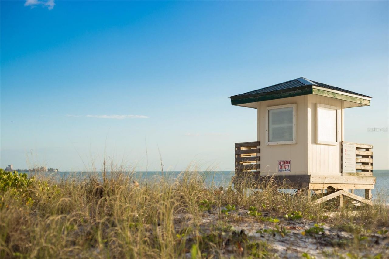 72 N School Avenue, Sarasota, FL 34237 Photo