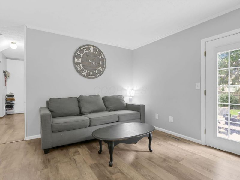 6884 Prior Place, Reynoldsburg, OH 43068 Photo 8