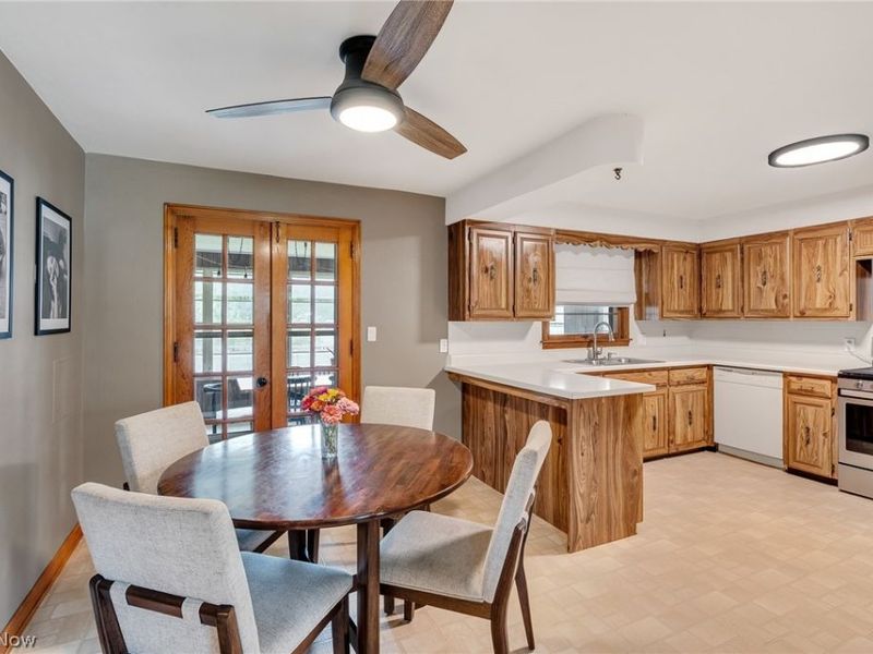 3940 Shelby Road, Youngstown, OH 44511 Photo 6