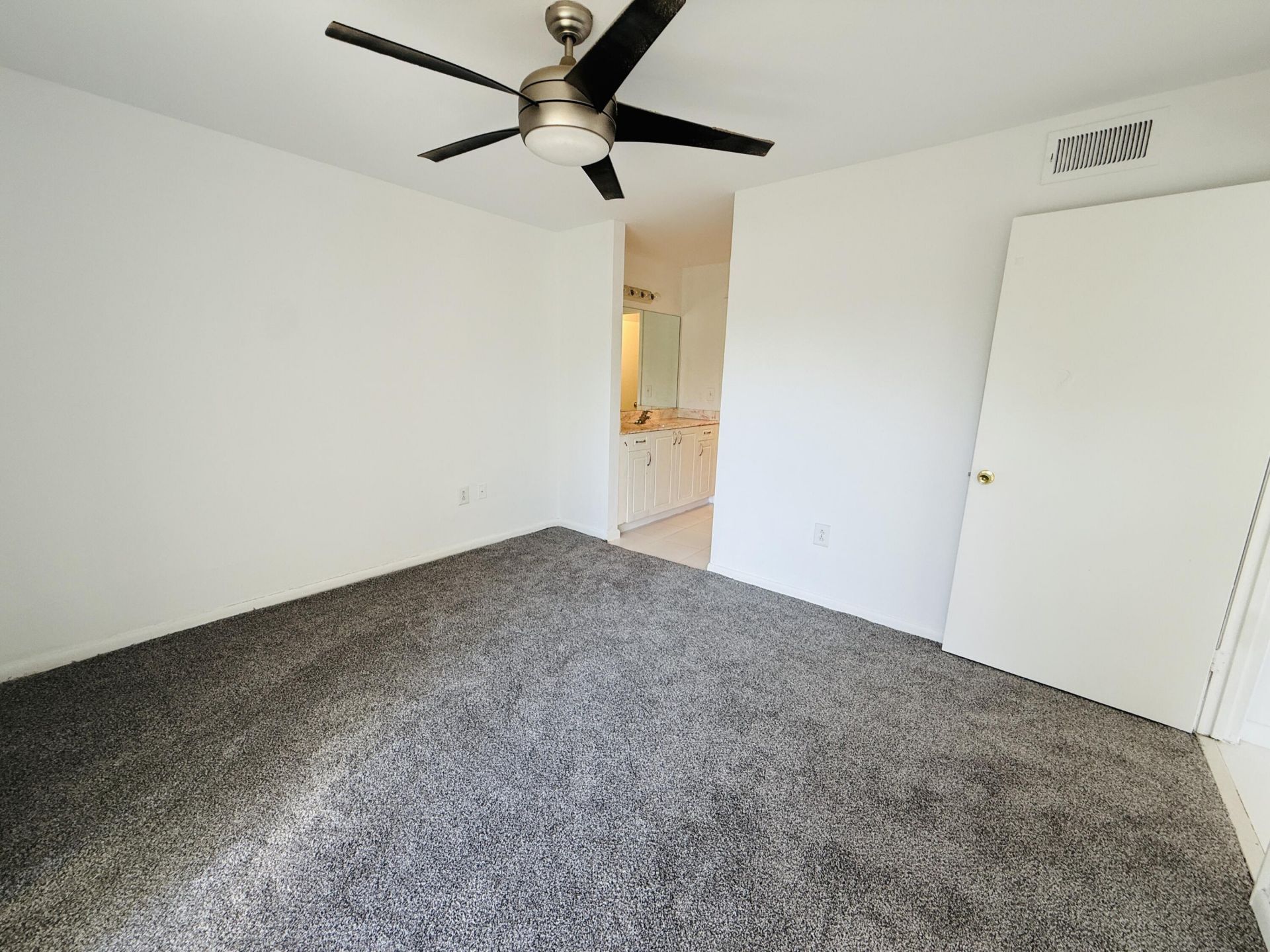 4791 Via Palm Lakes, Unit 1706, West Palm Beach, FL 33417 Photo