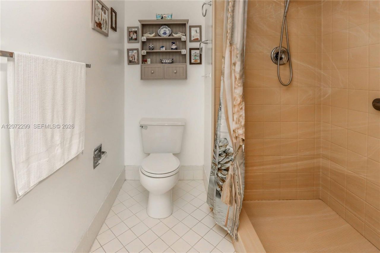 850 SW 138th Ave , Unit 408D, Pembroke Pines, FL 33027 Photo