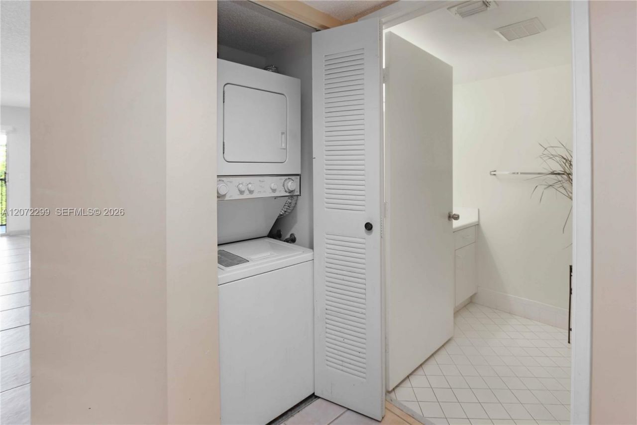 850 SW 138th Ave , Unit 408D, Pembroke Pines, FL 33027 Photo