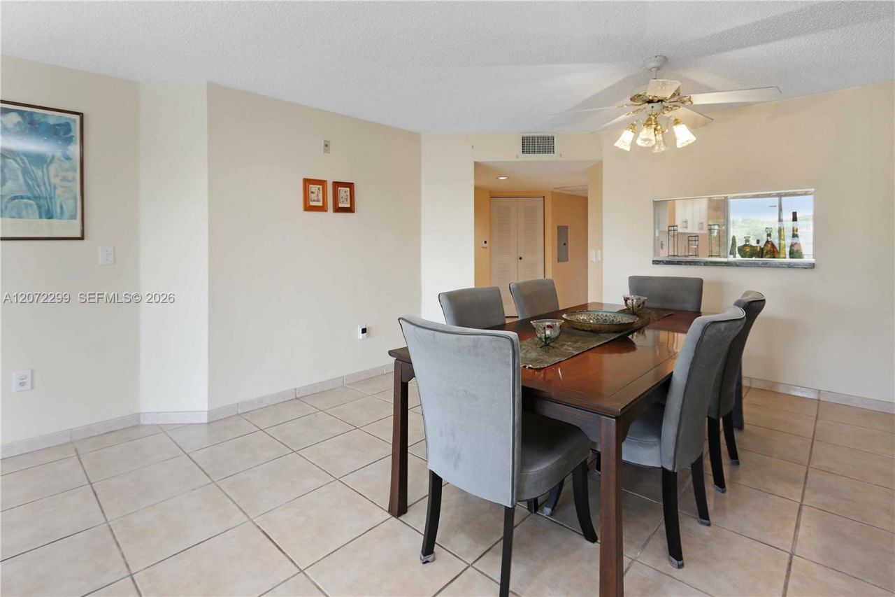 850 SW 138th Ave , Unit 408D, Pembroke Pines, FL 33027 Photo