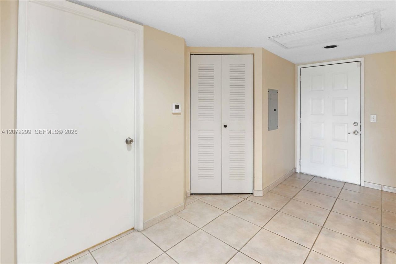 850 SW 138th Ave , Unit 408D, Pembroke Pines, FL 33027 Photo