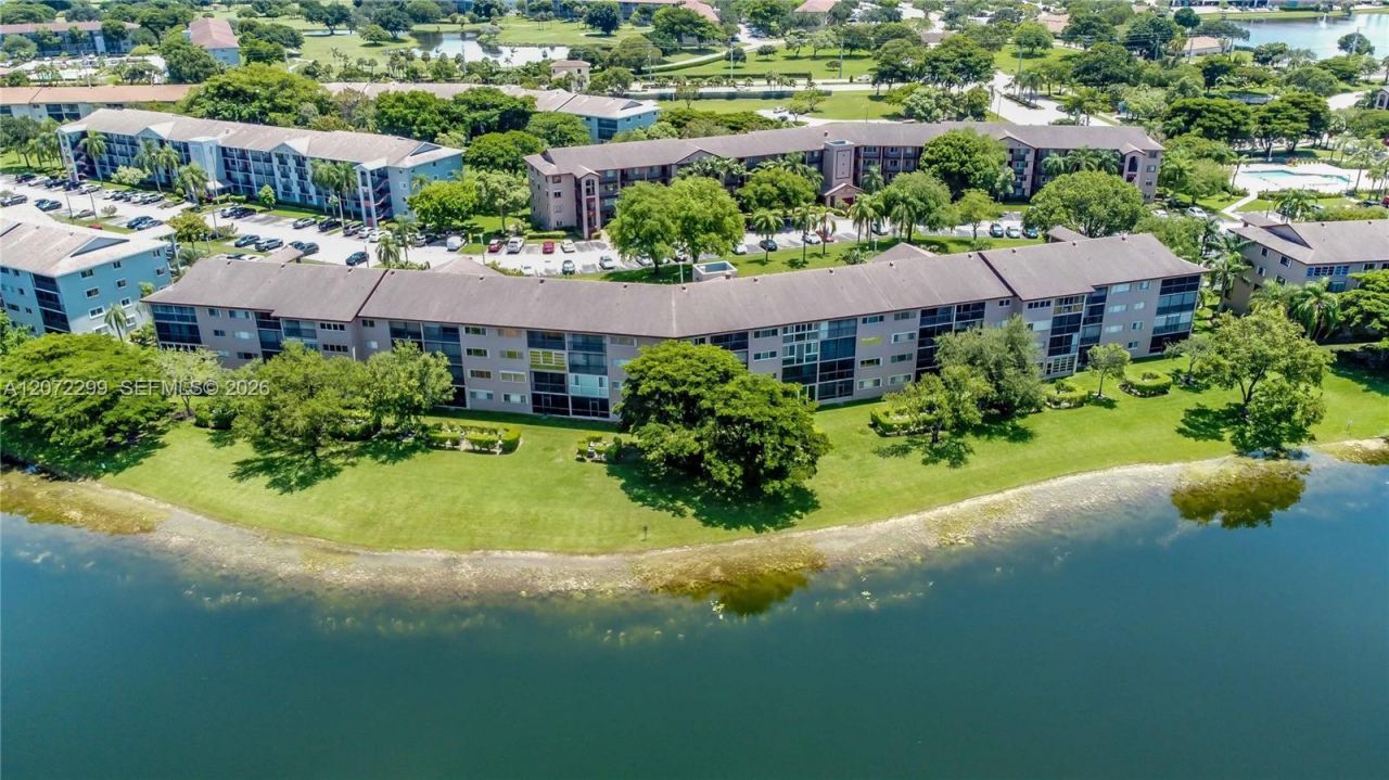 850 SW 138th Ave , Unit 408D, Pembroke Pines, FL 33027 Photo