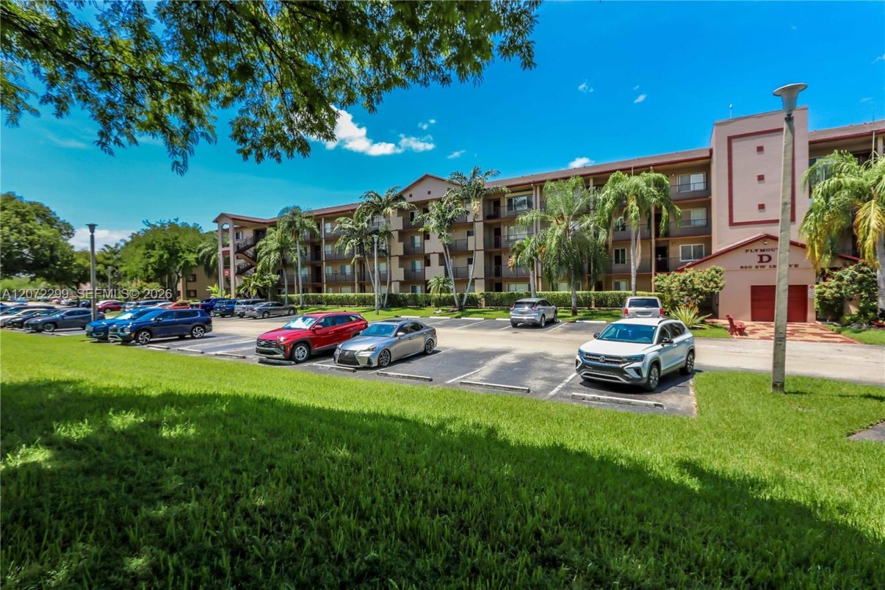 850 SW 138th Ave , Unit 408D, Pembroke Pines, FL 33027 Photo
