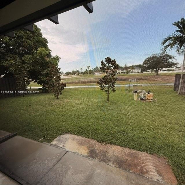 19229 E Lake Dr , Hialeah, FL 33015 Photo