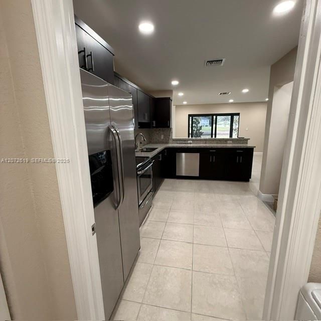 19229 E Lake Dr , Hialeah, FL 33015 Photo