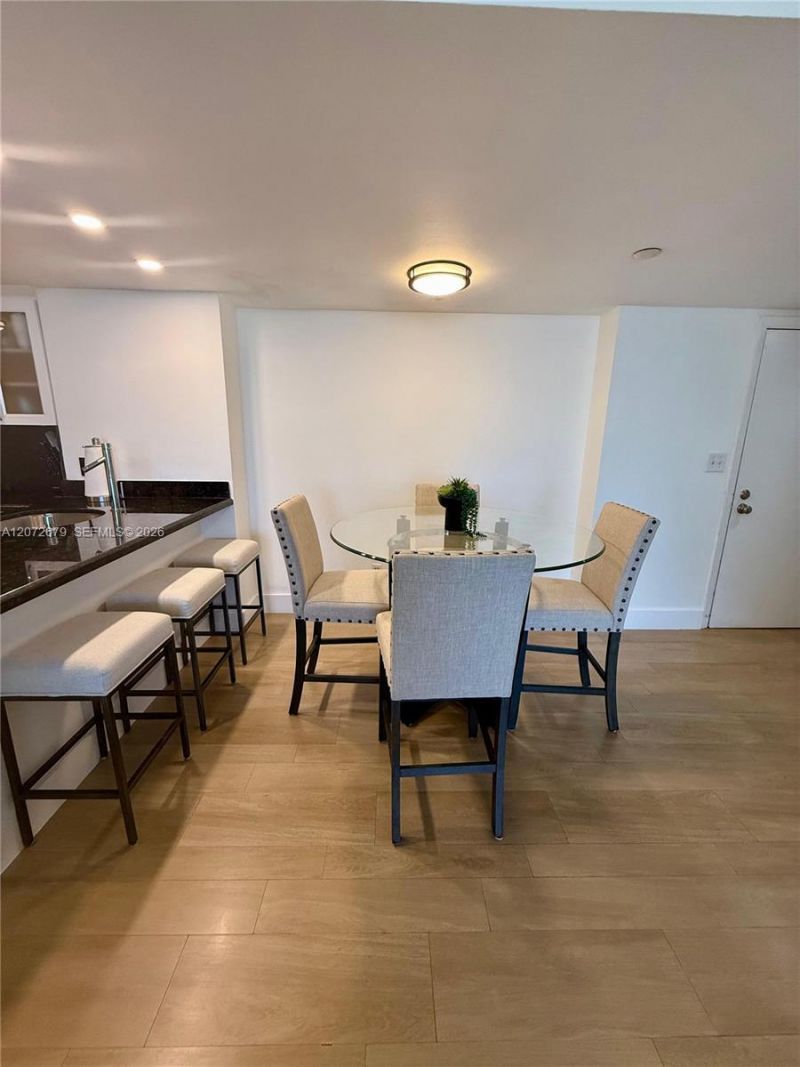 770 Claughton Island Dr , Unit 1104, Miami, FL 33131 Photo