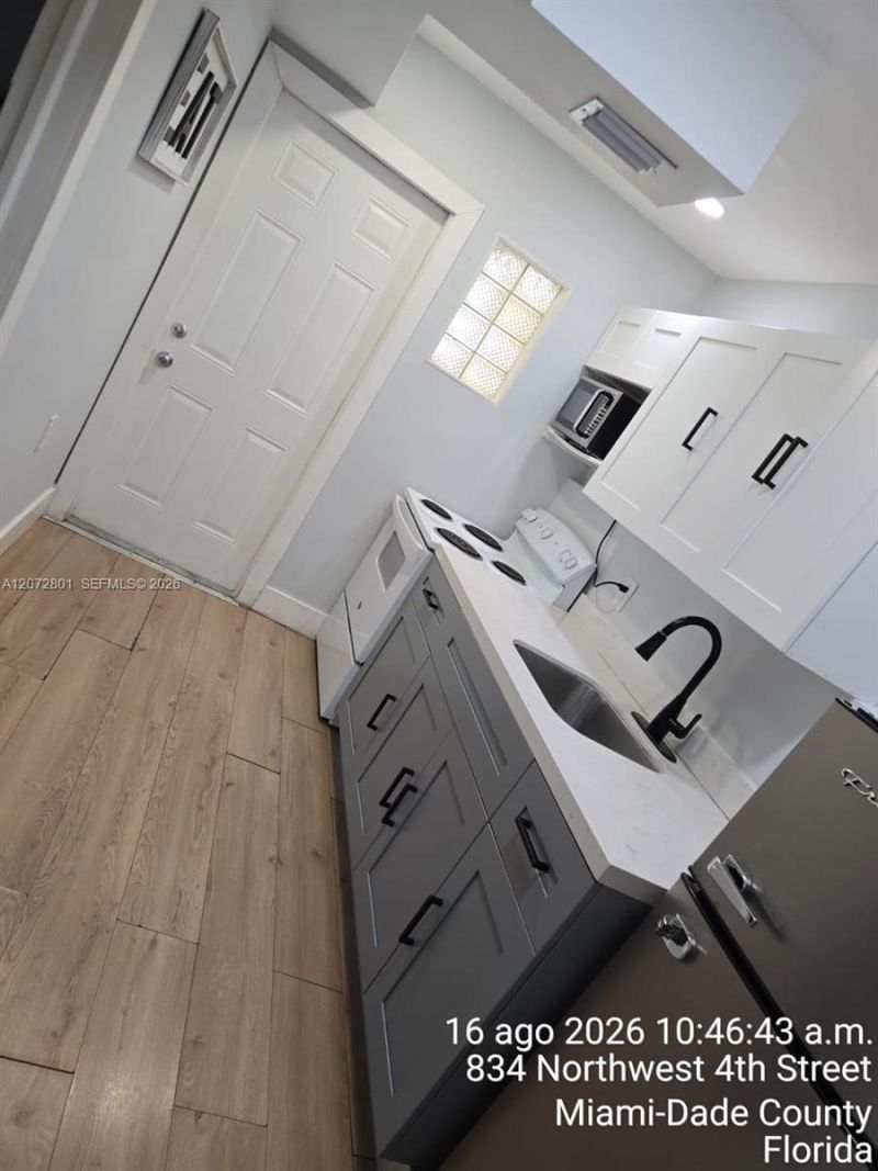 845 NW 3rd St , Unit B, Miami, FL 33128 Photo