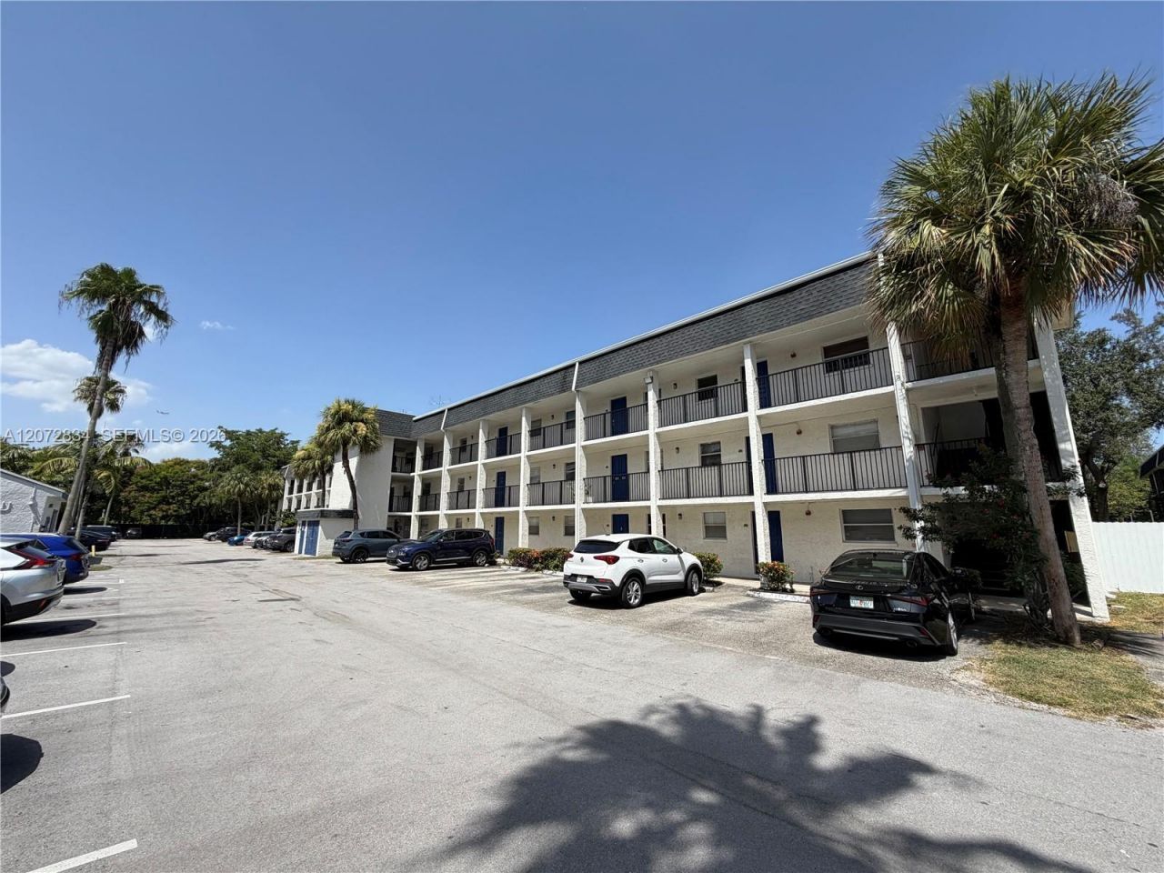 5090 SW 64th Ave, Unit 305, Davie, FL 33314 Photo