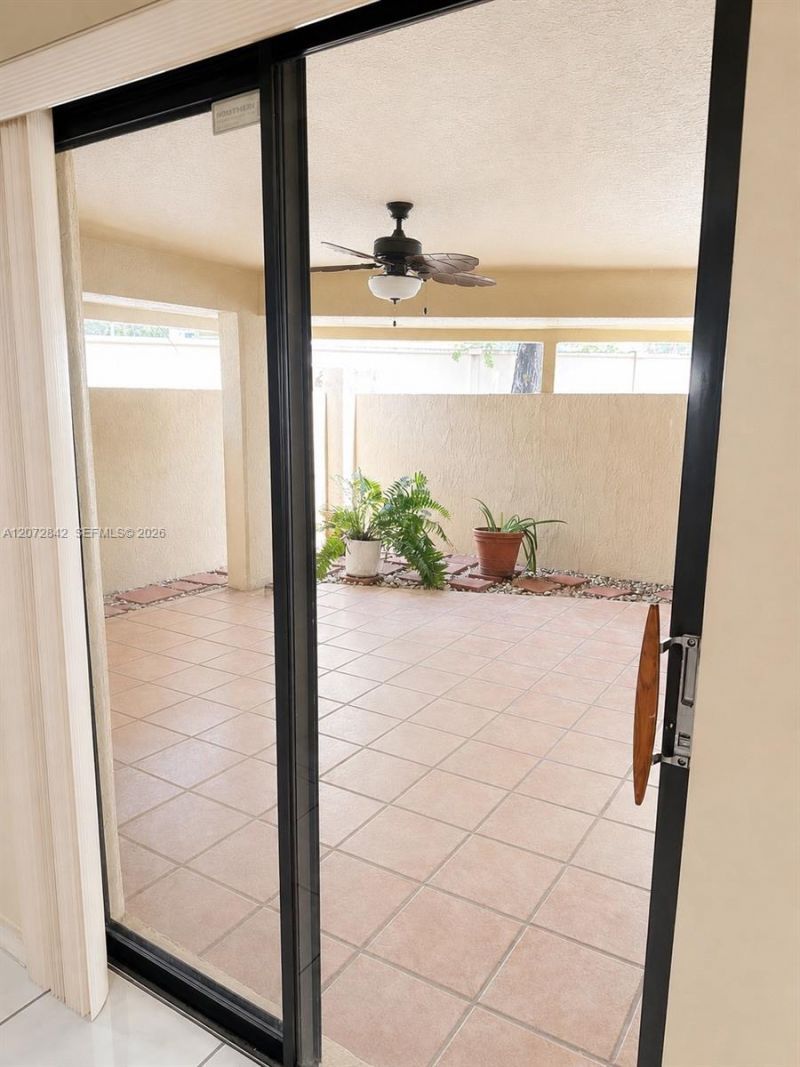 8810 SW 123rd Ct , Unit M110, Miami, FL 33186 Photo