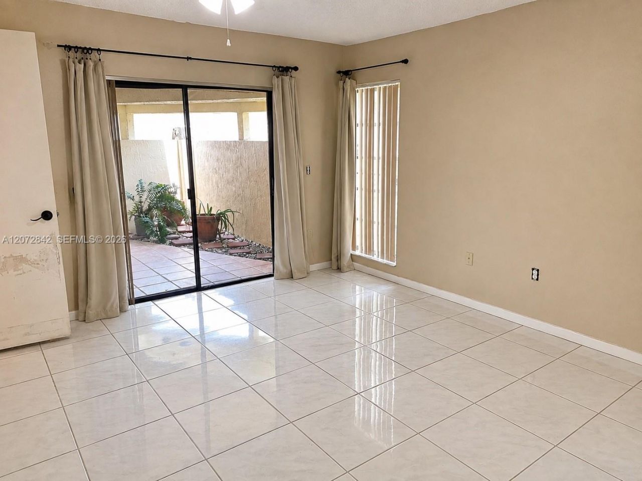 8810 SW 123rd Ct , Unit M110, Miami, FL 33186 Photo