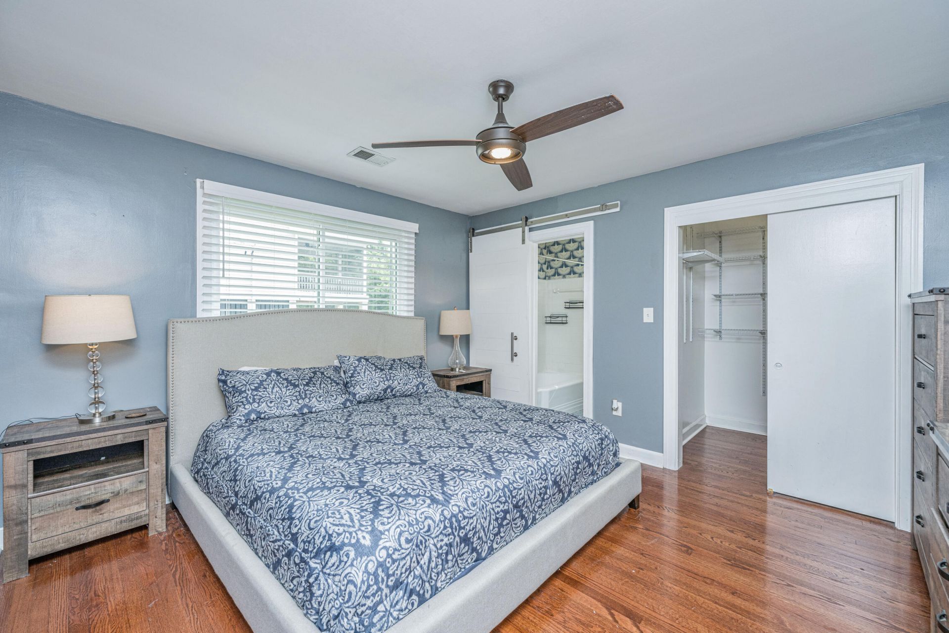 5112 Victoria Avenue Photo 19