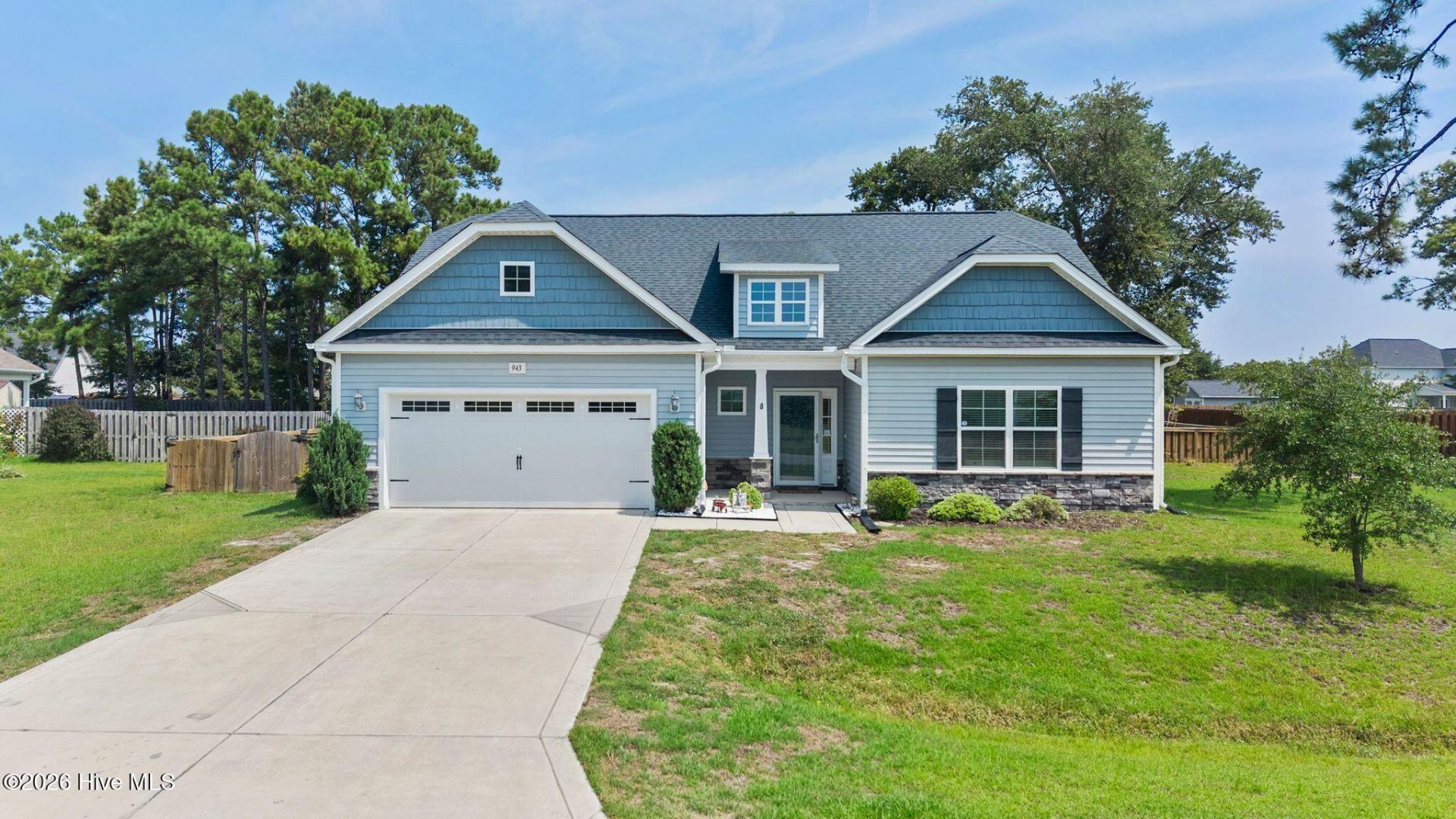 943 Needlerush Road, Sneads Ferry, NC 28460 Main Photo