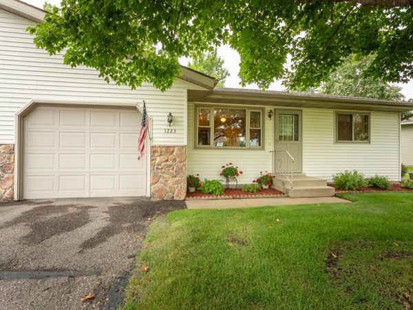 1223 Bridgeport Lane NW, Alexandria, MN 56308