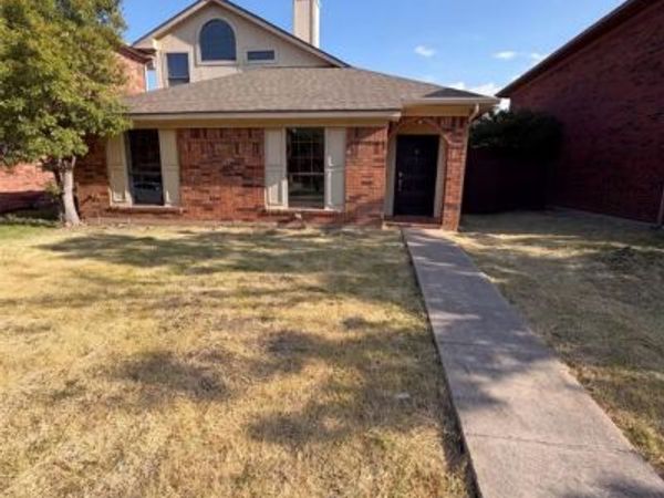 1633 San Francisco Street, Carrollton, TX 75007