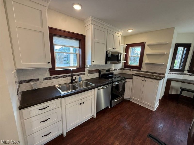 1024 N Wooster Avenue, Dover, OH 44622 Photo 11