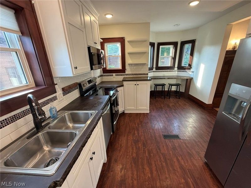 1024 N Wooster Avenue, Dover, OH 44622 Photo 12