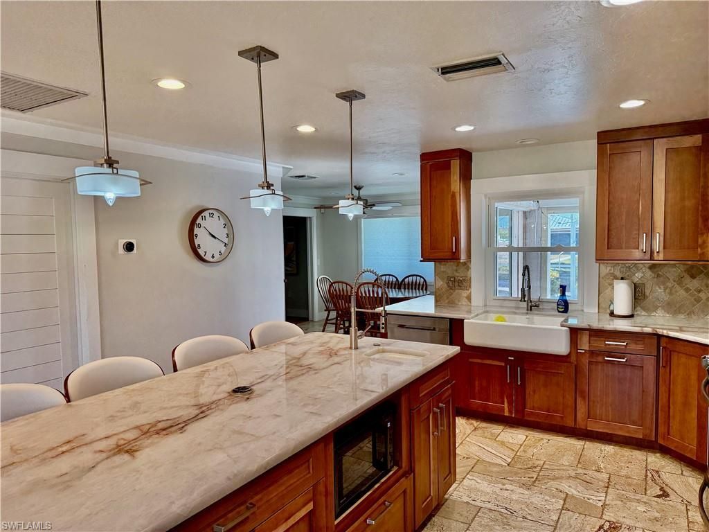 1808 SE 13th Ter, Cape Coral, FL 33990 Photo