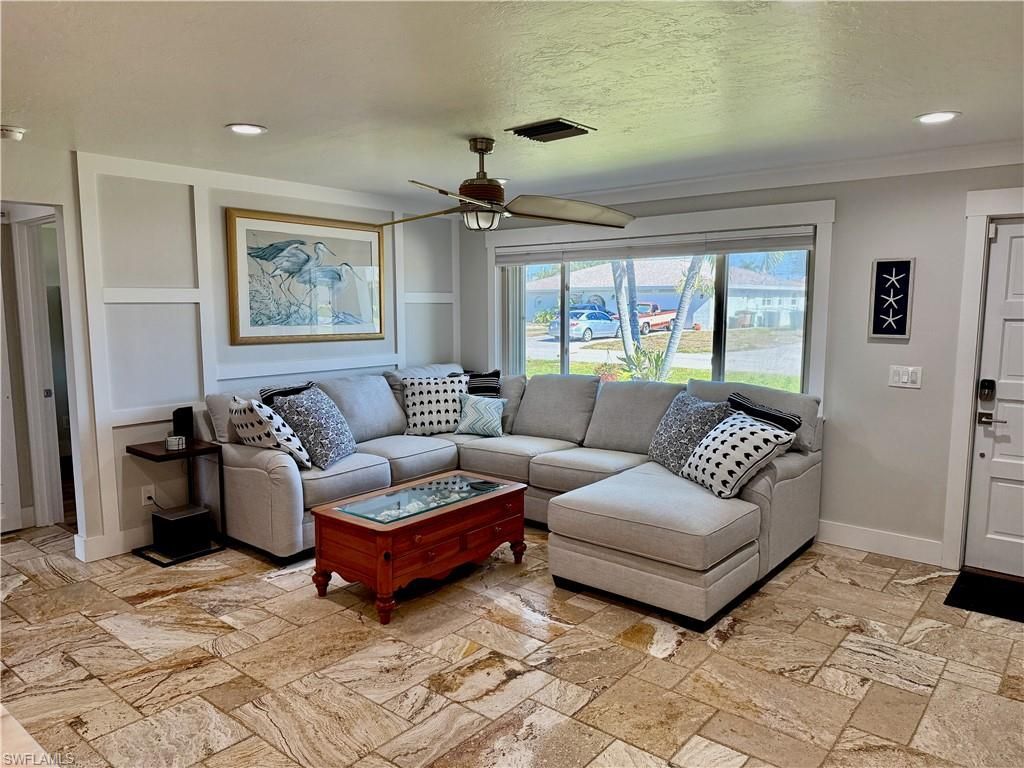 1808 SE 13th Ter, Cape Coral, FL 33990 Photo