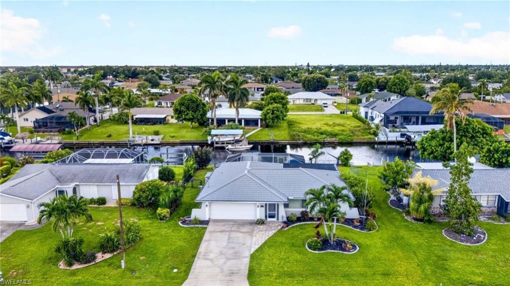 1808 SE 13th Ter, Cape Coral, FL 33990 Photo