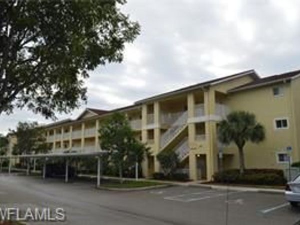 8214 Key Royal CIR, Unit 125, NAPLES, FL 34119