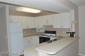 8214 Key Royal Cir, Unit 125, Naples, FL 34119 Photo