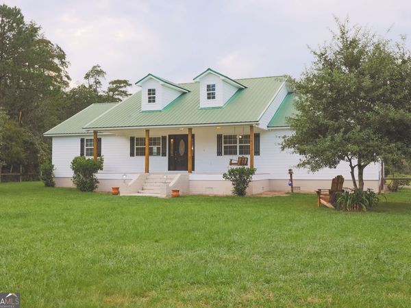 1325 Joe Knox Bridge Road, Nahunta, GA 31553
