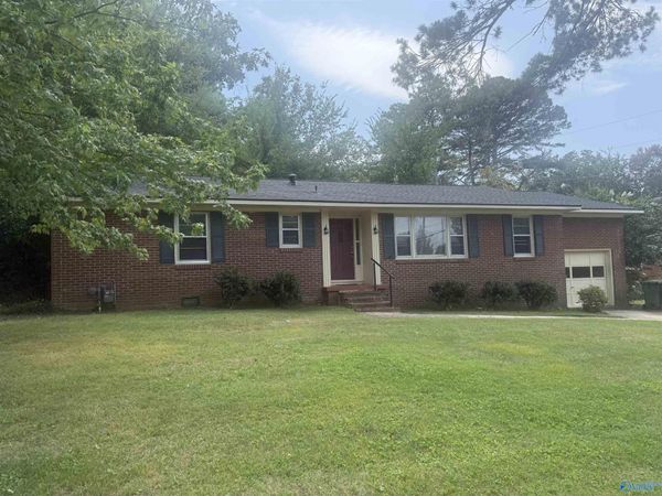 2004 Colice Road, Huntsville, AL 35801