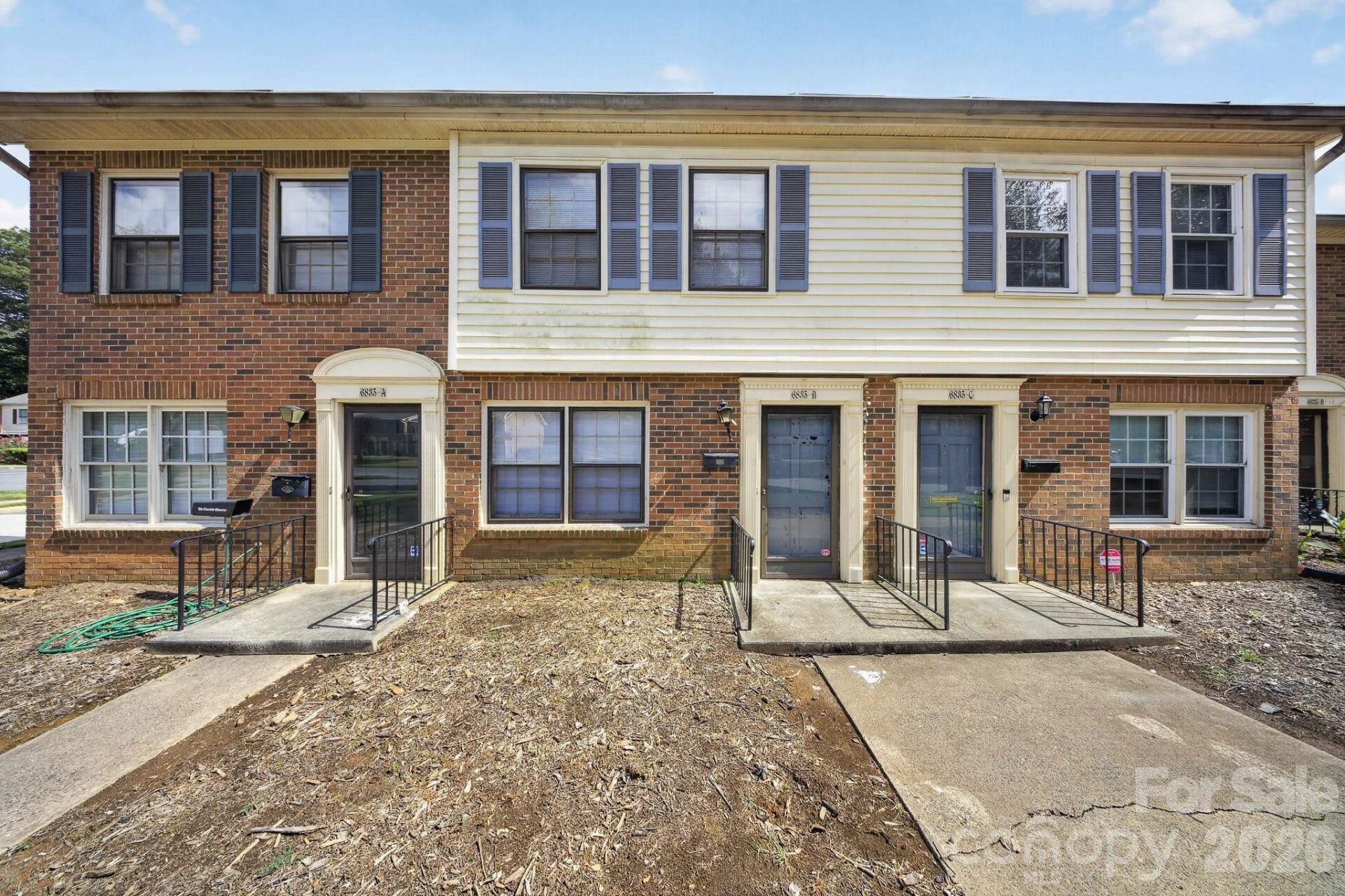 6835 Farmingdale Drive, Unit B, Charlotte, NC 28212 Main Photo