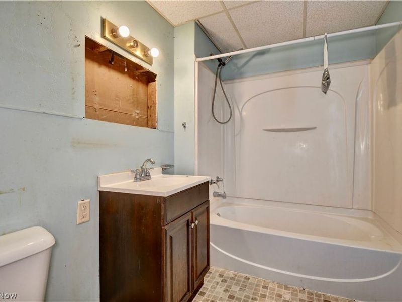 411 5th Street NW, New Philadelphia, OH 44663 Photo 13