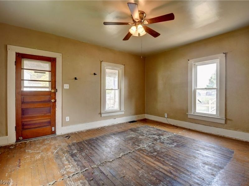 411 5th Street NW, New Philadelphia, OH 44663 Photo 7